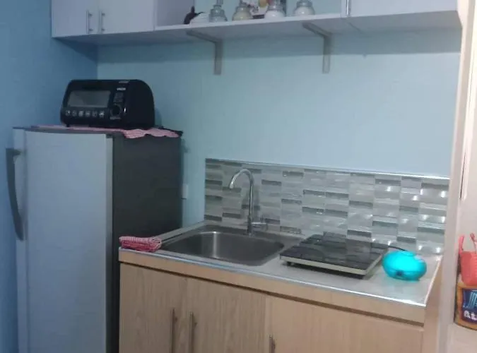 Aparthotel Lizzie's Place At Amaia Skies Cubao